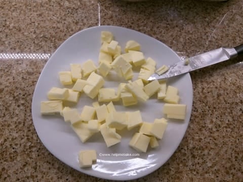 1D Bakewell Tart Tutorial - Copy.jpg