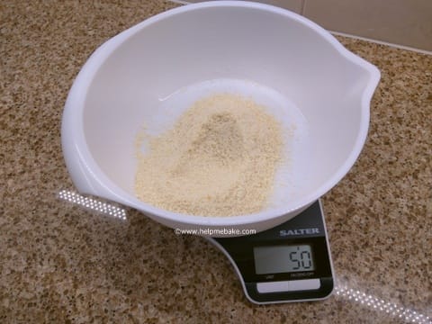 3L Bakewell Tart Tutorial - Copy.jpg