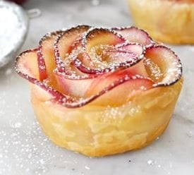 apple rose.JPG