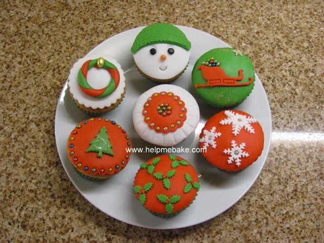 Christmas Cupcakes HMB 1.jpg