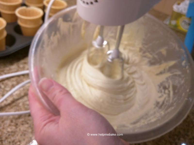 Ice Cream Cone cupcakes (47)-001.jpg