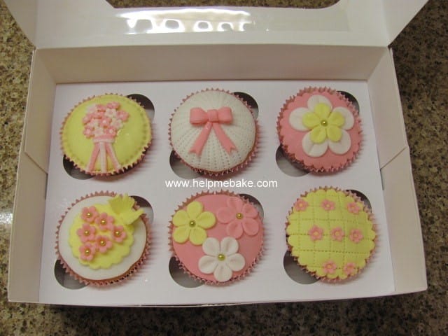 Mothers Day Cupcakes HMB100 (2).jpg