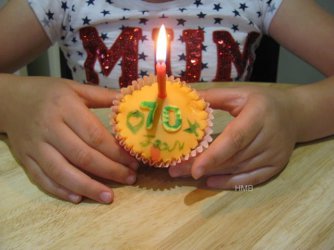 Joan Cake 2.jpg