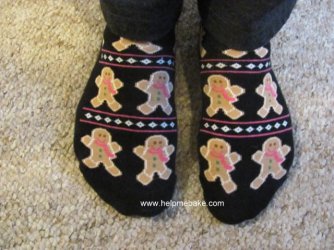 Gingerbread Feet (Small).jpg