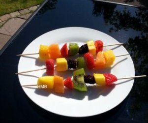 Fruit kebabs.JPG