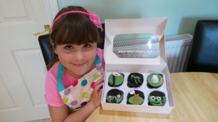 Hannah Final Full cupcakes (Small).jpg Hannah Final Full cupcakes (Small).jpg