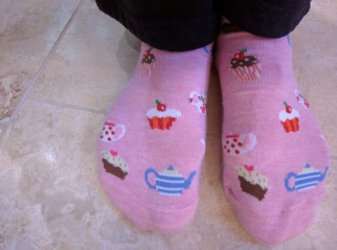 Cupcake Socks (2).jpg