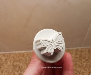 9 Butterfly Tutorial Help Me Bake.jpg 9 Butterfly Tutorial Help Me Bake.jpg
