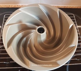 Heritage Bundt Tin - Help Me Bake.jpg Heritage Bundt Tin - Help Me Bake.jpg
