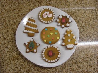 Gingerbread Biscuits (1).JPG