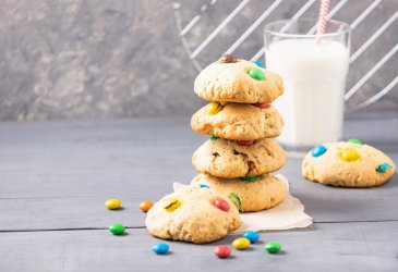 rainbow cookies-001 - Copy (Medium).jpg