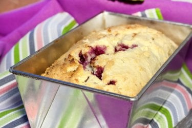 homemade cake (Medium).jpg homemade cake (Medium).jpg