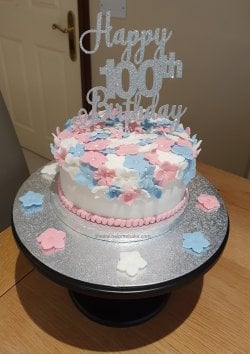 100th Birthday Cake by Help Me Bake.jpg 100th Birthday Cake by Help Me Bake.jpg