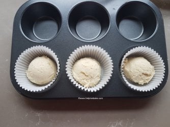 Jam shortcake tutorial by Help Me Bake 7 (2).jpg