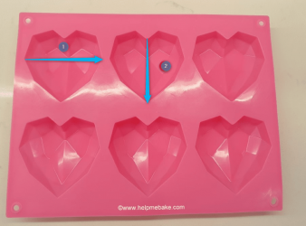 3D Geometric Mould - Heart Sizes by Help Me Bake (Medium).png 3D Geometric Mould - Heart Sizes by Help Me Bake (Medium).png