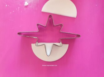9 Easter chick Cupcake Topper 2D by Help Me Bake.jpg 9 Easter chick Cupcake Topper 2D by Help Me Bake.jpg