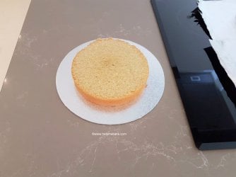 6 How to cover a cake by help me bake (2).jpg 6 How to cover a cake by help me bake (2).jpg