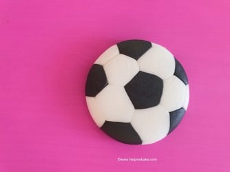 How to make a Football Topper Tutorial by Help Me Bake 1 (26) (Medium).jpg How to make a Football Topper Tutorial by Help Me Bake 1 (26) (Medium).jpg