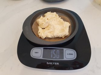 Wilton tin Experiment by Help Me Bake Medium.jpg