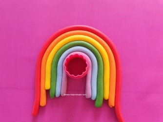 Rainbow Cake Topper Tutorial by Help Me Bake (19) (Medium).jpg Rainbow Cake Topper Tutorial by Help Me Bake (19) (Medium).jpg