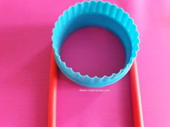 Rainbow Cake Topper Tutorial by Help Me Bake (30) (Medium).jpg Rainbow Cake Topper Tutorial by Help Me Bake (30) (Medium).jpg