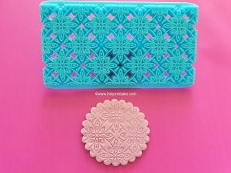 Embossed Moulds Review by Help Me Bake (21) (Medium).jpg Embossed Moulds Review by Help Me Bake (21) (Medium).jpg