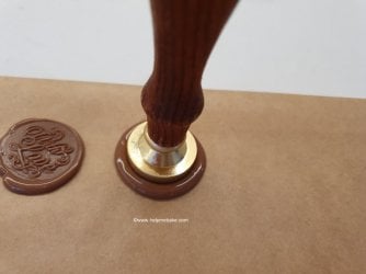 How to make chocolate stamp decorations by Help Me Bake (17) (Medium).jpg How to make chocolate stamp decorations by Help Me Bake (17) (Medium).jpg