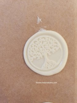How to make chocolate stamp decorations by Help Me Bake (29) (Medium).jpg How to make chocolate stamp decorations by Help Me Bake (29) (Medium).jpg