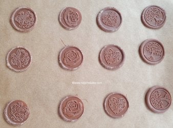 How to make chcolate stamp decorations by help me bake (Medium).jpg