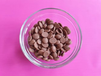 Castle Chocolatiers Chocolate Drop Review by Help Me Bake (3) (Medium).jpg