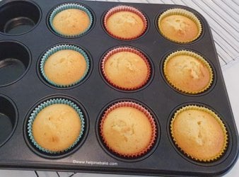 Lemon curd Cupcakes by Help Me Bake 2.jpg