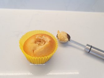 Lemon curd Cupcakes by Help Me Bake (Medium).jpg