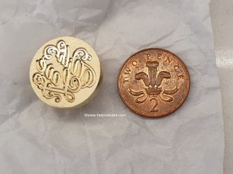 How to make chocolate stamp decorations by Help Me Bake (1) (Medium).jpg How to make chocolate stamp decorations by Help Me Bake (1) (Medium).jpg