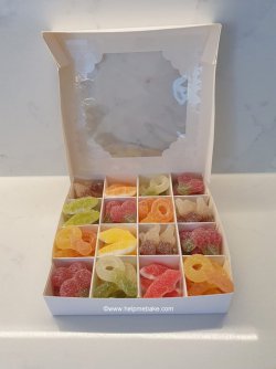 Sweet boxes by Help Me Bake (4) (Medium).jpg Sweet boxes by Help Me Bake (4) (Medium).jpg