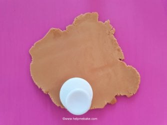 Paw Prints Tutorial by Help Me Bake 18.jpg Paw Prints Tutorial by Help Me Bake 18.jpg
