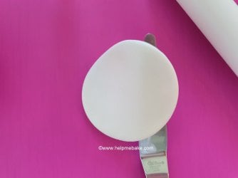 Paw Prints Tutorial by Help Me Bake 1b.jpg Paw Prints Tutorial by Help Me Bake 1b.jpg
