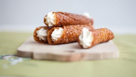 brandy snaps (Medium).jpg brandy snaps (Medium).jpg