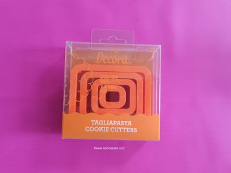1 Decora Rectangular Cookie Cutters Review by Help Me Bake.jpg