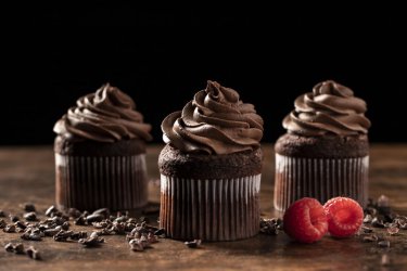 choc cupcake with raspberries (Medium).jpg choc cupcake with raspberries (Medium).jpg