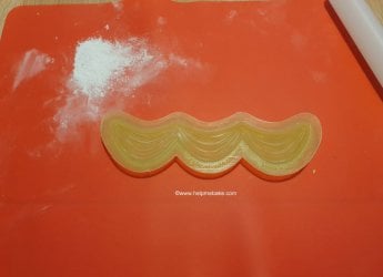 2 Swag Mold Help Me Bake (Medium).jpg 2 Swag Mold Help Me Bake (Medium).jpg