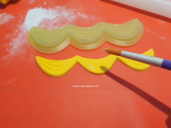 14 Swag Mold Help Me Bake (Medium) (1).jpg 14 Swag Mold Help Me Bake (Medium) (1).jpg
