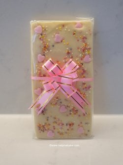 Valentines Day Chocolate Bar by Help Me Bake (Medium).jpg