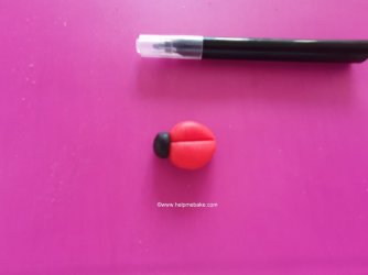How to make a ladybird by Help Me Bake (8) (Medium).jpg How to make a ladybird by Help Me Bake (8) (Medium).jpg