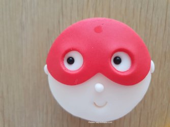 How to make Superhero Cupcake Toppers by Help Me Bake (25) (Medium).jpg How to make Superhero Cupcake Toppers by Help Me Bake (25) (Medium).jpg