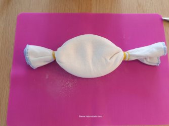 How to make a cornflour bag for modelling by Help Me Bake (12) (Medium).jpg