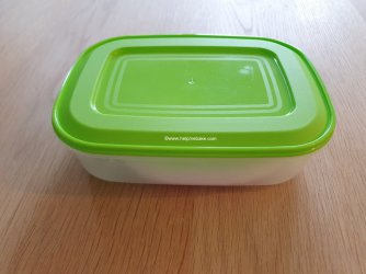 How to make a cornflour bag for modelling by Help Me Bake (17) (Medium).jpg