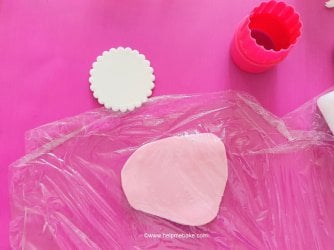 Smiling Flower Cupcake Toppers Version 2 by Help Me Bake (1) (Medium).jpg