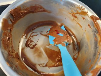 Mars Bar Fudge by Help Me Bake (9F) (Medium).jpg Mars Bar Fudge by Help Me Bake (9F) (Medium).jpg