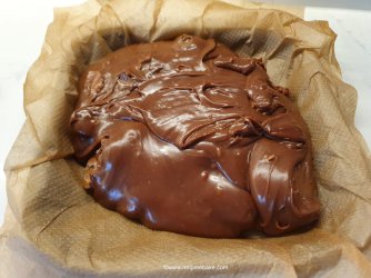 Mars Bar Fudge by Help Me Bake (11) (Medium).jpg Mars Bar Fudge by Help Me Bake (11) (Medium).jpg