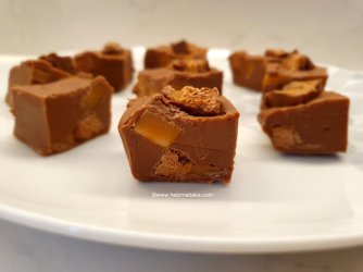 Mars Bar Fudge by Help Me Bake (21) (Medium).jpg